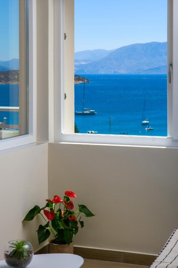 Eleni'S Cozy House Villa อายิโอสนิโกลาโอส ภายนอก รูปภาพ
